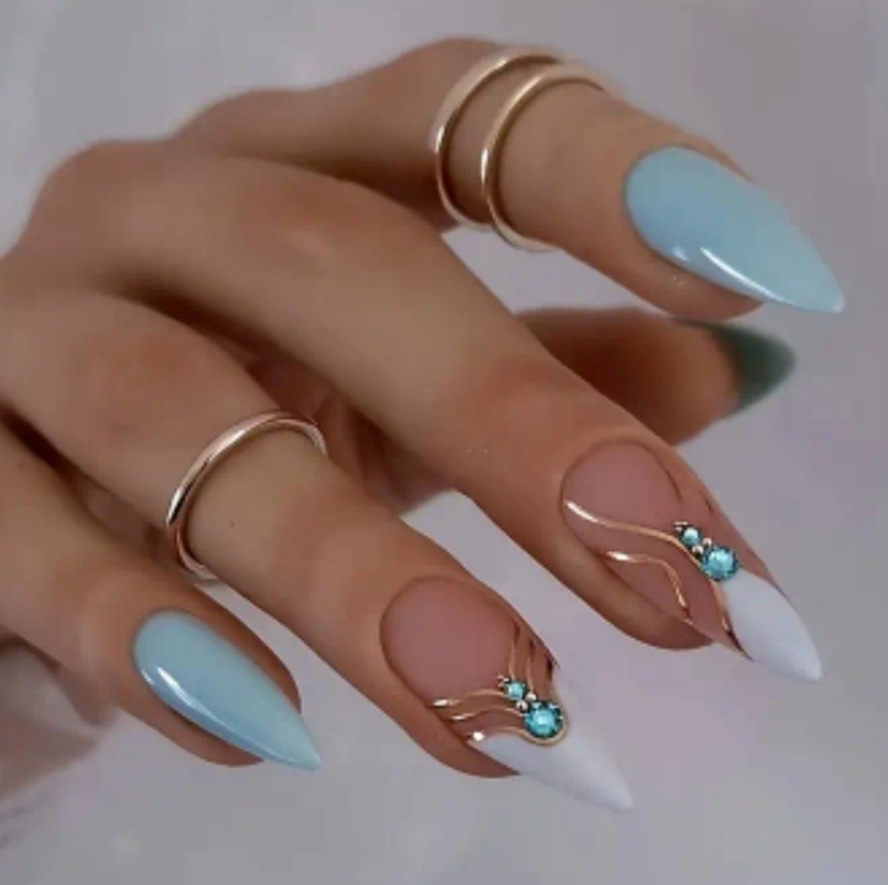 🔥3/$21 Almond Shaped French tip with Rhinestones Press on nails